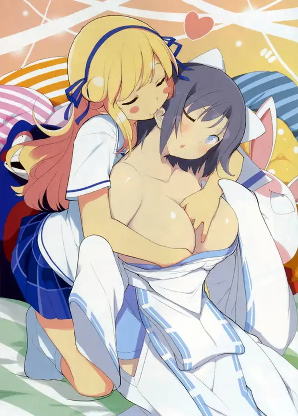 【画像】閃乱カグラはやっぱり公式絵が一番エロいよな : にじもえ！ 173 000705