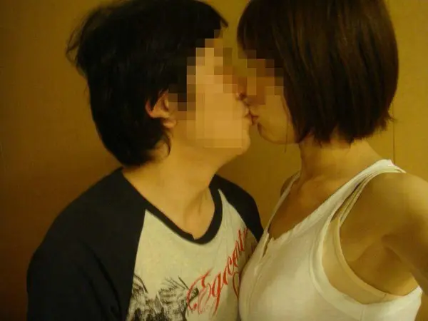 付き合いたてラブラブカップルのキス画像ｗｗｗｗｗｗｗ | 素人エロ画像やったる夫 63 005974