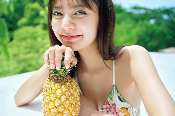 【川津明日香】暑さ吹き飛ぶ…愛くるしいクールビューティ【グラビア】 - エロ画像まとめ 綺麗なお姉さん。 173 049515 1