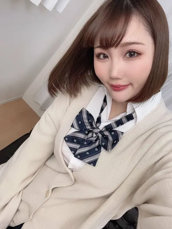 神楽りん（本田りりか）エロ画像136枚＆おすすめ動画2選 元キャバ嬢ムチムチ女優の密着セックスや自撮り集めてみた | おっぱいさん。 383 050139