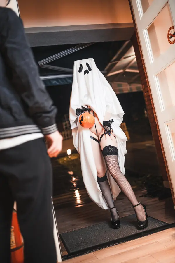 今年のハロウィンは規制が厳しいのでハロウィンコスプレ女子のエロ画像でも見ようぜ！ | エロ画像掲示板(まとめ) EROG-BBS 63 073378