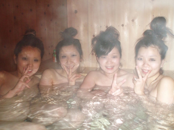 女の子がお風呂でふざけてる瞬間を撮影した画像！是非ご一緒したいｗ 61 img 6932a95969414