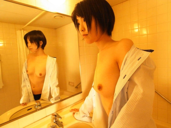 30代女性のエロ画像 61 img 698e9e1967f40