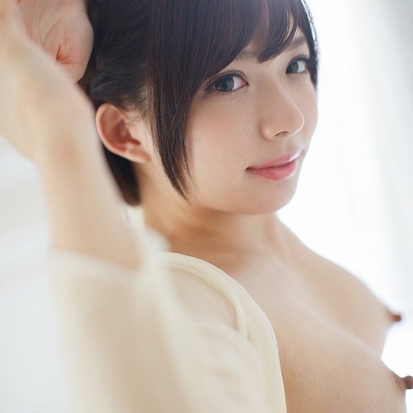 ピンっと勃ってる乳首がエッチな勃起乳首の美女たち | エロ画像が見たいんだ！ 63 img 699b08b010f80