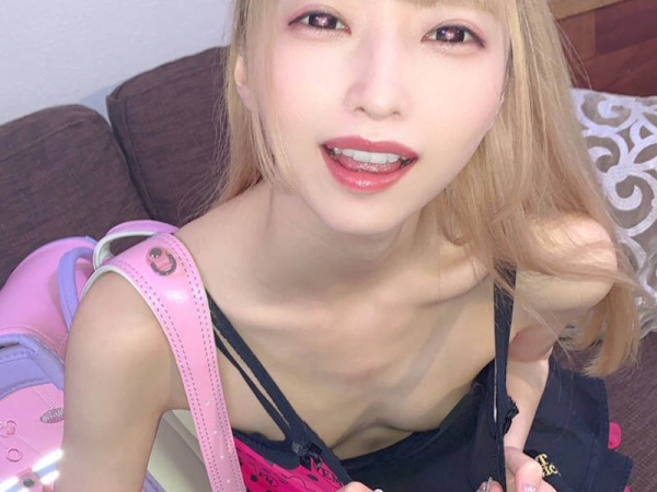 胸チラした貧乳微乳女子のエロ画像 - 性癖エロ画像　センギリ 169 img 6aba6fb6999df