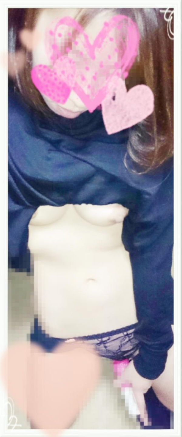 大人のおもちゃで全力オナニーｗｗｗエロ写メ自画撮りして晒す素人エロ画像 | 素人エロ画像やったる夫 93 img 6ad22a3569b75