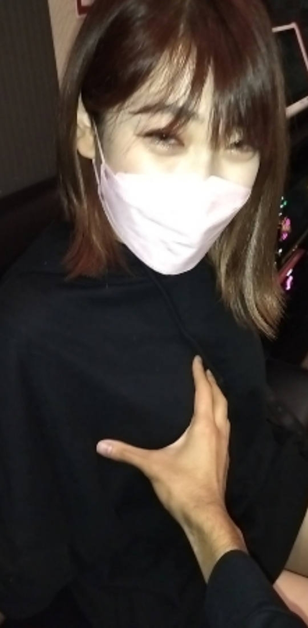服越しに女体を触るエロ画像 - 性癖エロ画像 センギリ 26 服越しに女体を触るエロ画像 - 性癖エロ画像 センギリ 25 img 68fece6416875