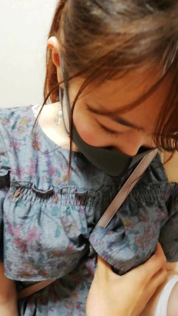 服越しに女体を触るエロ画像 - 性癖エロ画像 センギリ 50 服越しに女体を触るエロ画像 - 性癖エロ画像 センギリ 49 img 68fece6e67483