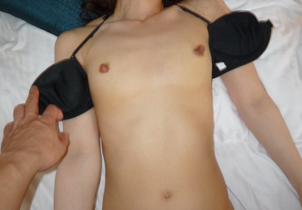 ブラジャーの裏地が見れちゃうエロ画像!ホカホカしてそうw 200 ブラジャーの裏地が見れちゃうエロ画像!ホカホカしてそうw 199 img 690727e53c58b