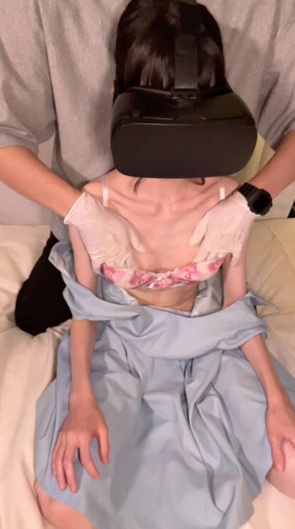 無防備なVRゴーグル女子のエロ画像 - 性癖エロ画像 センギリ 98 無防備なVRゴーグル女子のエロ画像 - 性癖エロ画像 センギリ 97 img 691d219fadbb8
