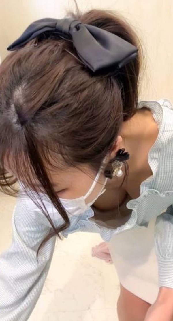 ムラムラ胸チラエロ画像 - 性癖エロ画像 センギリ 24 ムラムラ胸チラエロ画像 - 性癖エロ画像 センギリ 23 img 69206c8ed8671