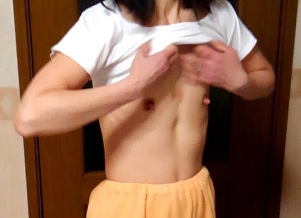 まな板レベルの貧中女子のエロ画像!正面から見たら膨らみあるのかわからんw 146 まな板レベルの貧中女子のエロ画像!正面から見たら膨らみあるのかわからんw 145 img 692444fc30326