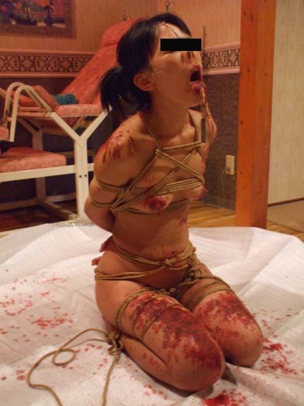 女体にロウソク垂らされてるエロ画像!見てるこっちも痛いんだがw 188 女体にロウソク垂らされてるエロ画像!見てるこっちも痛いんだがw 187 img 69281d675e142