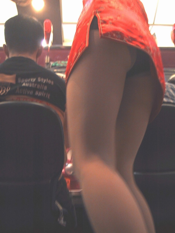 パチンコ店員さんのパンツをこっそり逆さ撮りしたエロ画像! 136 パチンコ店員さんのパンツをこっそり逆さ撮りしたエロ画像! 135 img 69369e79824ed