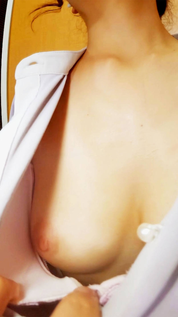 乳首ポロリしてみた画像 - 性癖エロ画像 センギリ 70 乳首ポロリしてみた画像 - 性癖エロ画像 センギリ 69 img 69377ee06654b