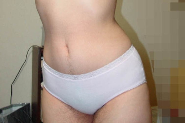 女の子のお腹周りに興奮しちゃう人向けのエロ画像!へそに指入れたいw 224 女の子のお腹周りに興奮しちゃう人向けのエロ画像!へそに指入れたいw 223 img 6941461cacbd0