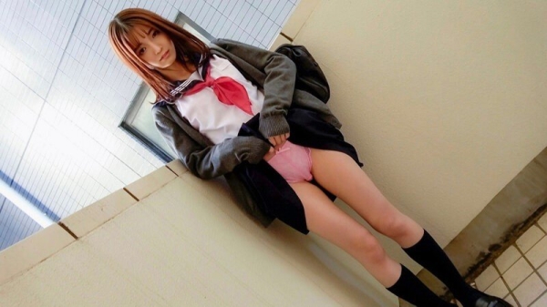 自分でスカートを持ち上げてエッチなパンティを見せつける美女&美少女たちのセルフパンチラ | エロ画像が見たいんだ! 136 自分でスカートを持ち上げてエッチなパンティを見せつける美女&美少女たちのセルフパンチラ | エロ画像が見たいんだ! 135 img 695bc01668e13