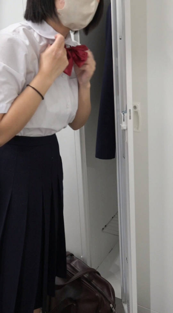 ロッカーで着替えるエロ画像 - 性癖エロ画像 センギリ 28 ロッカーで着替えるエロ画像 - 性癖エロ画像 センギリ 27 img 695e6322e0f0e