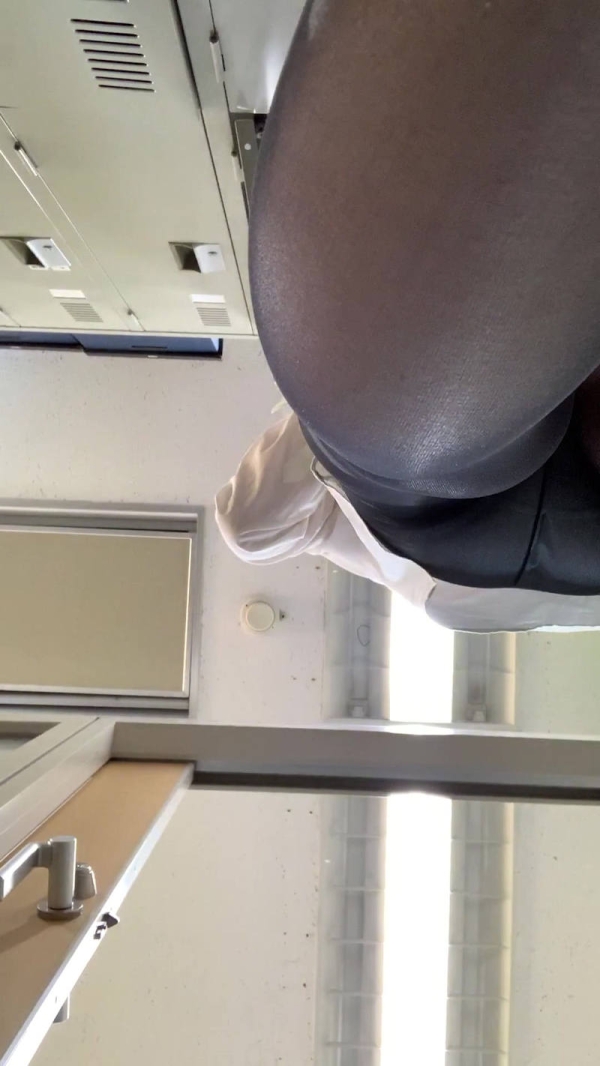 ロッカーで着替えるエロ画像 - 性癖エロ画像 センギリ 46 ロッカーで着替えるエロ画像 - 性癖エロ画像 センギリ 45 img 695e63290d5d7