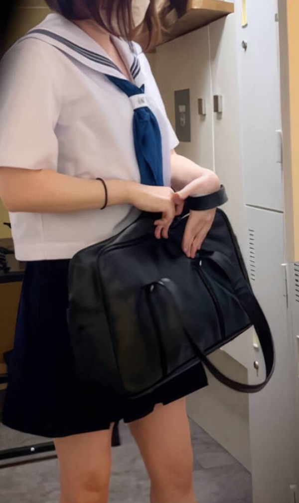 ロッカーで着替えるエロ画像 - 性癖エロ画像 センギリ 64 ロッカーで着替えるエロ画像 - 性癖エロ画像 センギリ 63 img 695e632fab2e1