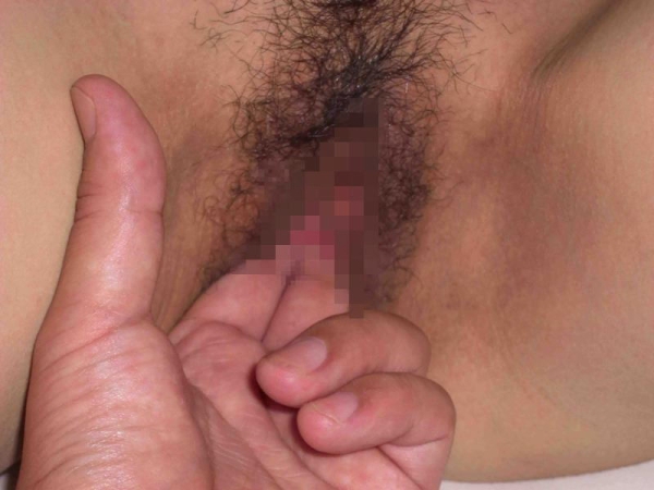 指突っ込まれてるおまんこをドアップで見れちゃう画像! 232 指突っ込まれてるおまんこをドアップで見れちゃう画像! 231 img 69a2b8dbd4c85