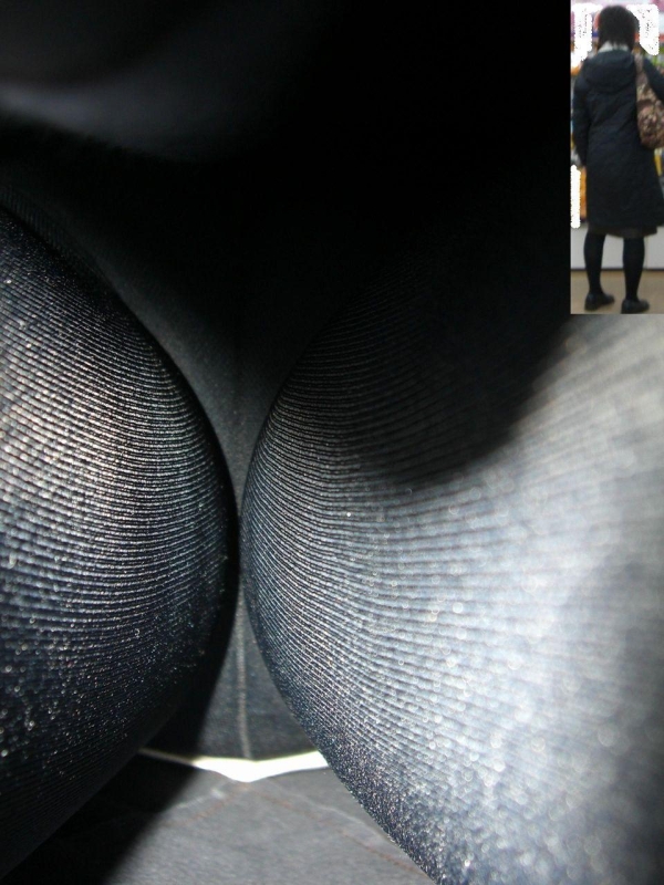 お仕事頑張ってるOLさんのパンツを逆さ撮りしたエロ画像! 264 お仕事頑張ってるOLさんのパンツを逆さ撮りしたエロ画像! 263 img 69a40a65299c8