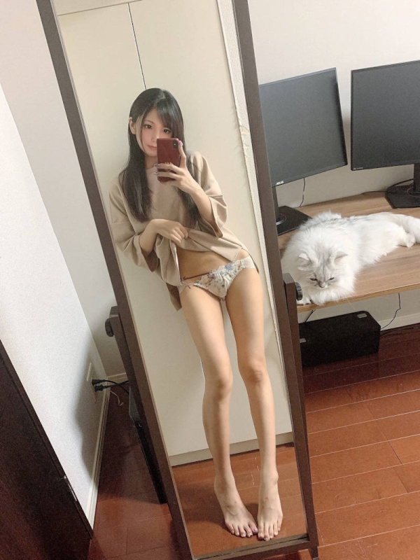 下半身晒しの自撮りエロ画像 82 下半身晒しの自撮りエロ画像 81 img 69b8ce1120236