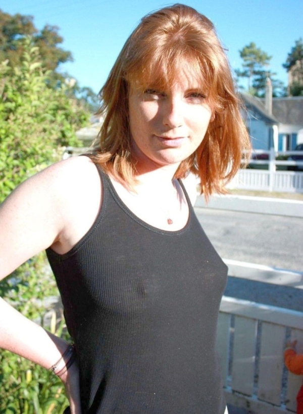 ノーブラタンクトップで乳首が目立ってる外国人さんのエロ画像! 172 ノーブラタンクトップで乳首が目立ってる外国人さんのエロ画像! 171 img 69bd16d41bc4a