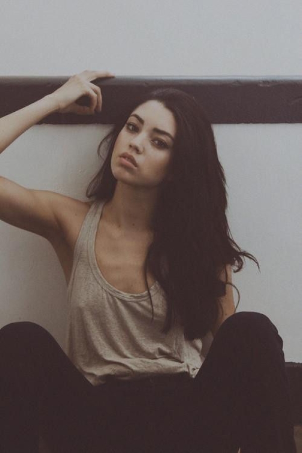 ノーブラタンクトップで乳首が目立ってる外国人さんのエロ画像! 202 ノーブラタンクトップで乳首が目立ってる外国人さんのエロ画像! 201 img 69bd16d586ad4