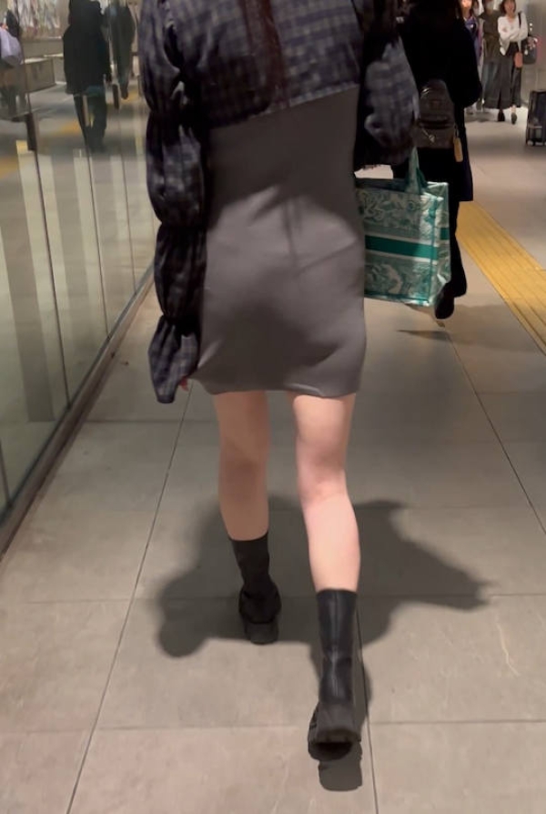 今時ミニスカ女子大生画像集 44 今時ミニスカ女子大生画像集 43 img 69bd4f2764c01