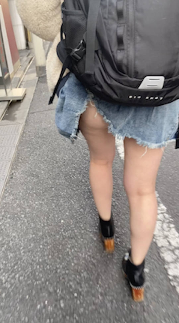 今時ミニスカ女子大生画像集 124 今時ミニスカ女子大生画像集 123 img 69bd4f43a020d