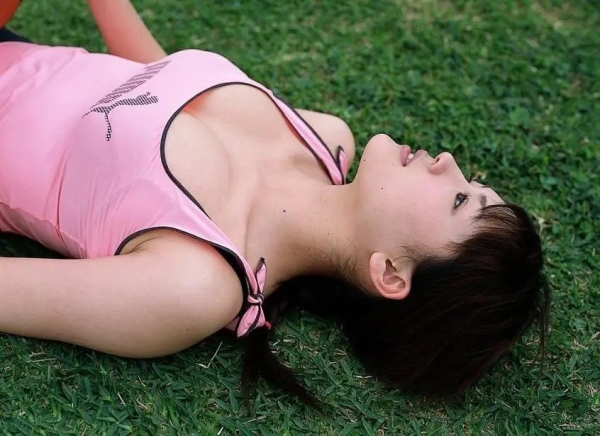 ノーブラなのにタンクトップを着て乳房や乳首がハミ出してる芸能人などの美女たち | エロ画像が見たいんだ! 124 ノーブラなのにタンクトップを着て乳房や乳首がハミ出してる芸能人などの美女たち | エロ画像が見たいんだ! 123 img 69c3e686af9b5