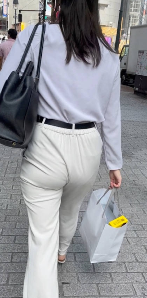 パンツOLのお尻エロ過ぎだろ画像 18 パンツOLのお尻エロ過ぎだろ画像 17 img 69c9d5588ca11