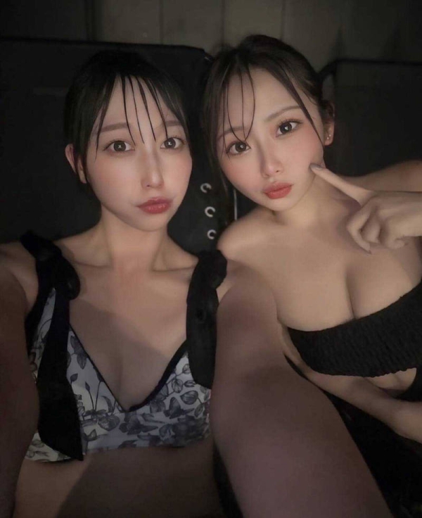 自撮り水着女子で抜くエロ画像 100連発 106 自撮り水着女子で抜くエロ画像 100連発 105 img 69d1daa0a6496