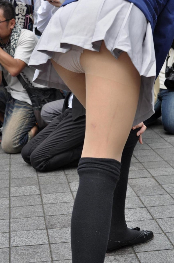 パンスト越しにおぱんつ見えてるコスプレイヤーさんのエロ画像! 164 パンスト越しにおぱんつ見えてるコスプレイヤーさんのエロ画像! 163 img 69da17d59937b