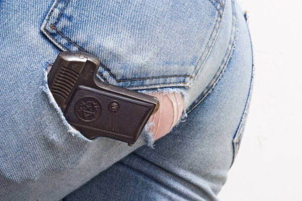 デニムの生地に浮かび上がるお尻の街撮りエロ画像 | 素人エロ画像やったる夫 4 デニムの生地に浮かび上がるお尻の街撮りエロ画像 | 素人エロ画像やったる夫 3 img 69db694b59f4b