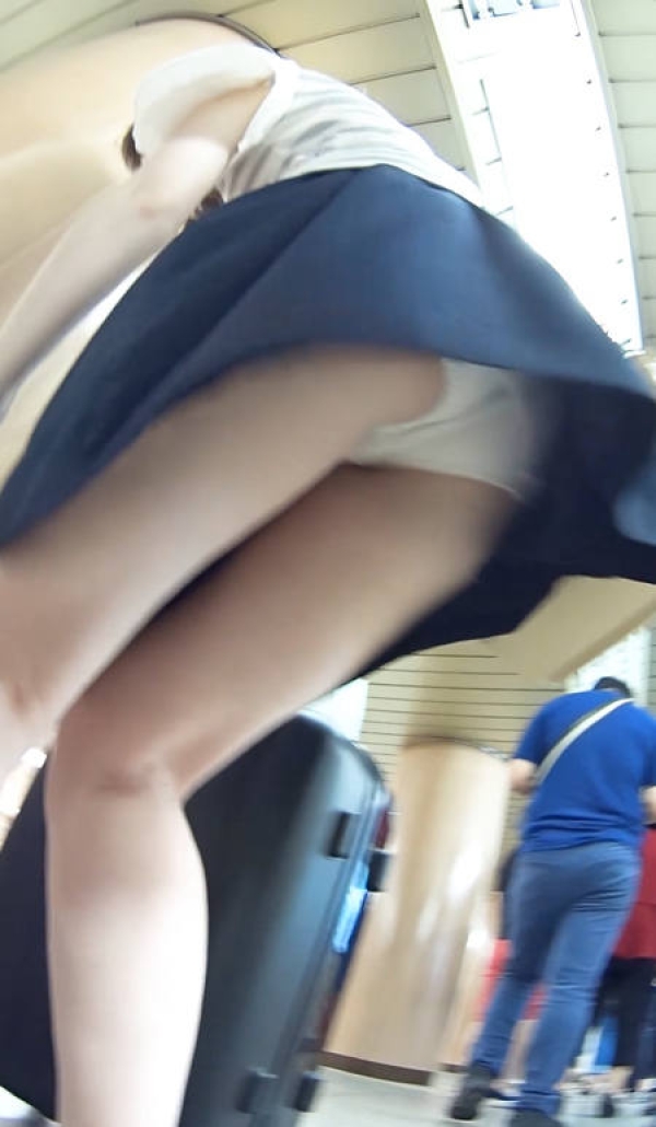 逆さ撮りからのパンチラエロ画像 - 性癖エロ画像 センギリ 96 逆さ撮りからのパンチラエロ画像 - 性癖エロ画像 センギリ 95 img 69dcf33b8efba