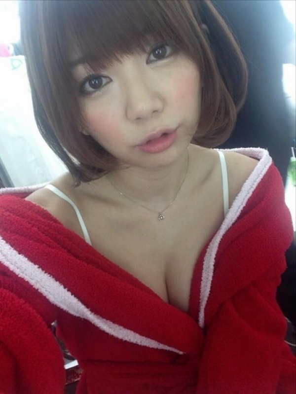 あざと過ぎるアヒル口が似合う可愛い女の子のエロ画像!唇に吸い付きたいw 184 あざと過ぎるアヒル口が似合う可愛い女の子のエロ画像!唇に吸い付きたいw 183 img 6a0adffb0290b