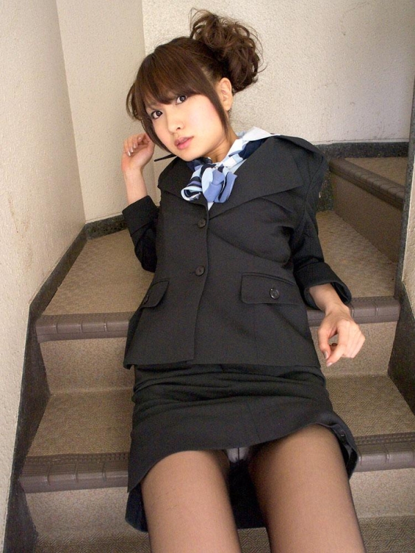 階段で可愛いパンツが見えちゃってるOLさんのエロ画像! 120 階段で可愛いパンツが見えちゃってるOLさんのエロ画像! 119 img 6a2bf0ffde870