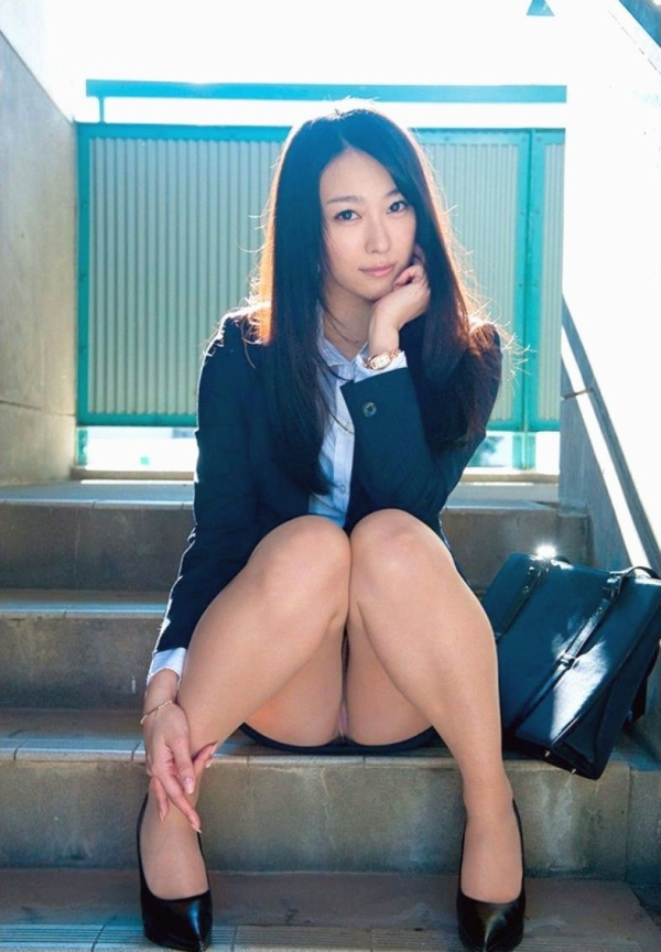 階段で可愛いパンツが見えちゃってるOLさんのエロ画像! 170 階段で可愛いパンツが見えちゃってるOLさんのエロ画像! 169 img 6a2bf1032d333