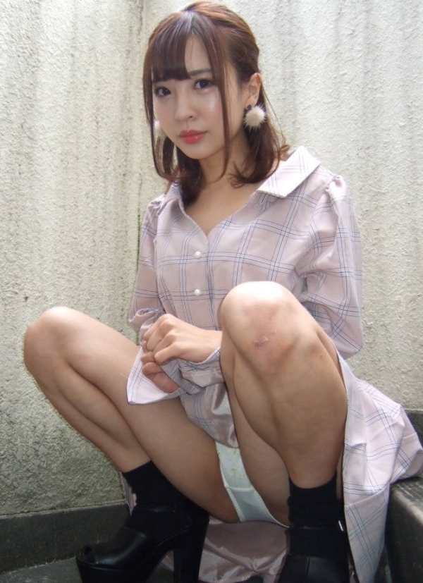 しゃがみ込みM字開脚のエロ画像 - 性癖エロ画像 センギリ 34 しゃがみ込みM字開脚のエロ画像 - 性癖エロ画像 センギリ 33 img 6a2cd224aaf64