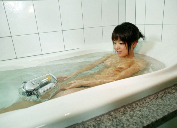 顔が良すぎる女の子のヌードや半脱ぎエロ画像!これは勃起必至w 248 顔が良すぎる女の子のヌードや半脱ぎエロ画像!これは勃起必至w 247 img 6a33d9f31c37d