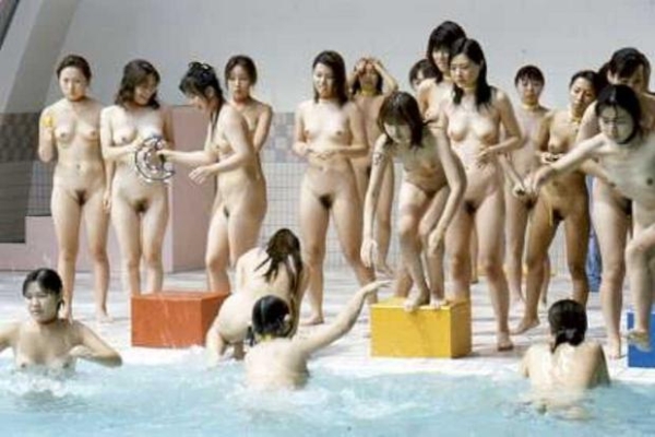 なぜか全裸になってスポーツや運動をしてるヌード女性たち | エロ画像が見たいんだ! 218 なぜか全裸になってスポーツや運動をしてるヌード女性たち | エロ画像が見たいんだ! 217 img 6a466b1533bba