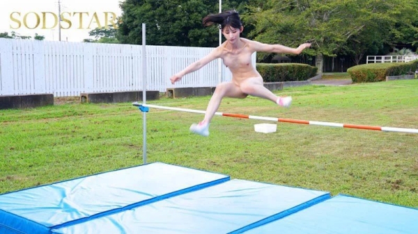 なぜか全裸になってスポーツや運動をしてるヌード女性たち | エロ画像が見たいんだ! 276 なぜか全裸になってスポーツや運動をしてるヌード女性たち | エロ画像が見たいんだ! 275 img 6a466b1917ae4