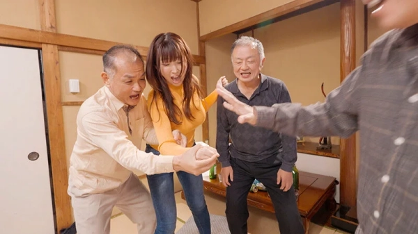 【野球拳エロ画像】負けても勝っても結局最後はセックスなる脱ぐスリル感が堪らんエロい野球拳!(44枚) | エロ画像ギャラリー 54 【野球拳エロ画像】負けても勝っても結局最後はセックスなる脱ぐスリル感が堪らんエロい野球拳!(44枚) | エロ画像ギャラリー 53 img 6a539ac4dce6d