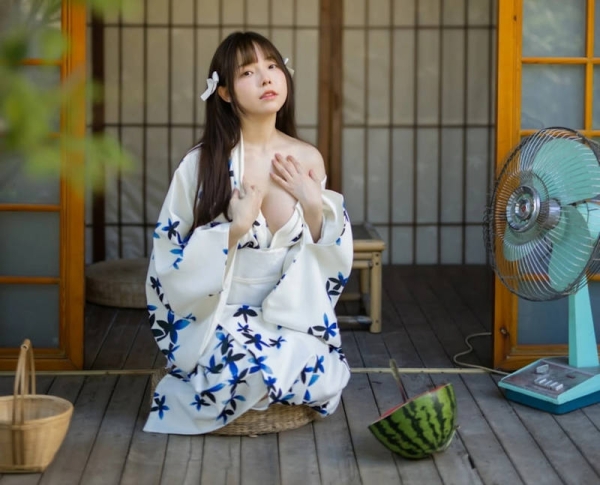 スイカがある夏のエロ画像 - 性癖エロ画像 センギリ 46 スイカがある夏のエロ画像 - 性癖エロ画像 センギリ 45 img 6a72955ab22a6