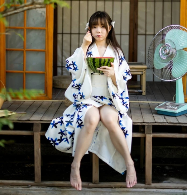 スイカがある夏のエロ画像 - 性癖エロ画像 センギリ 54 スイカがある夏のエロ画像 - 性癖エロ画像 センギリ 53 img 6a72955e913c1