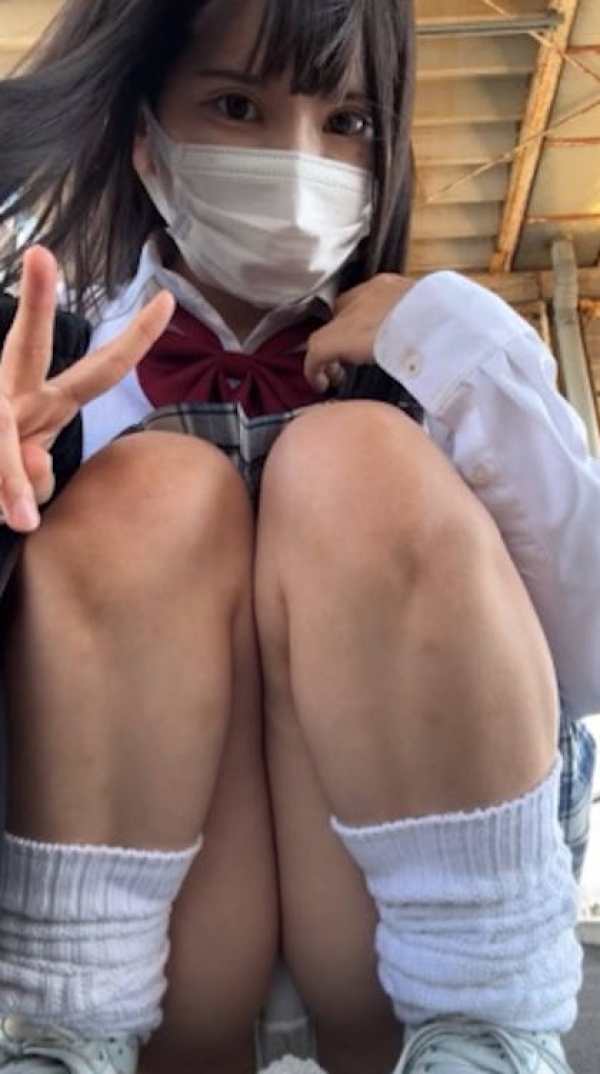 制服姿でピースしたJKのエロ画像 - 性癖エロ画像 センギリ 46 制服姿でピースしたJKのエロ画像 - 性癖エロ画像 センギリ 45 img 6a7732bb5d93f