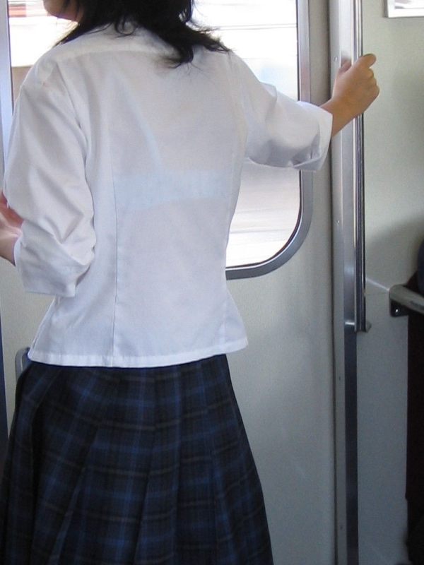白ブラウスを着てブラジャーが透けているOLさんやJKのエロ画像! 192 白ブラウスを着てブラジャーが透けているOLさんやJKのエロ画像! 191 img 6a784c99b6950