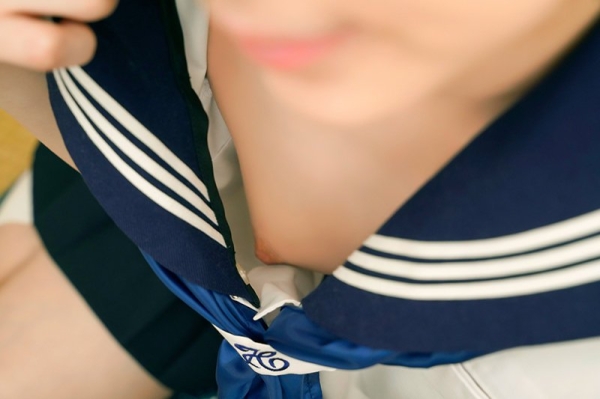 着衣状態なのに服の隙間から胸の先端まで見えてる乳首チラ娘たち | エロ画像が見たいんだ! 126 着衣状態なのに服の隙間から胸の先端まで見えてる乳首チラ娘たち | エロ画像が見たいんだ! 125 img 6a7c7893af4ce